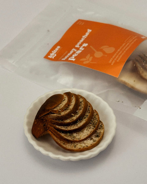 bbites | Honey Poached Pears (Freeze-dried)