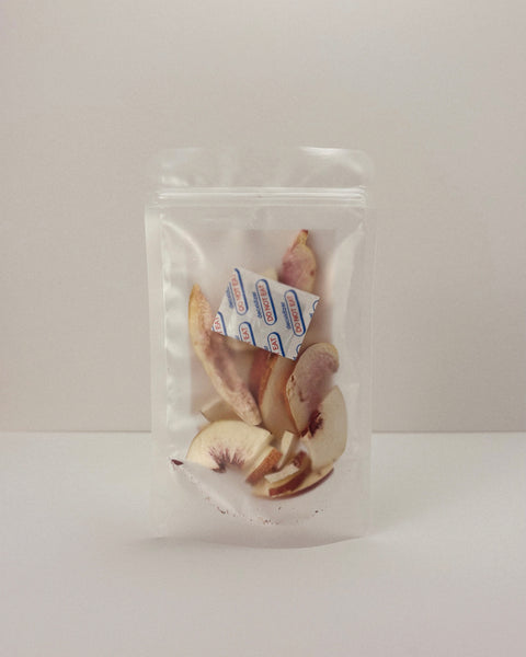 bbites | White Nectarines (Freeze-dried)