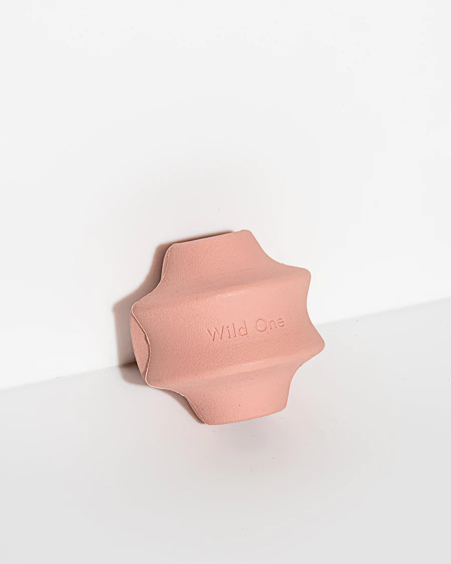 Wild One | Twist Toss (Standard)